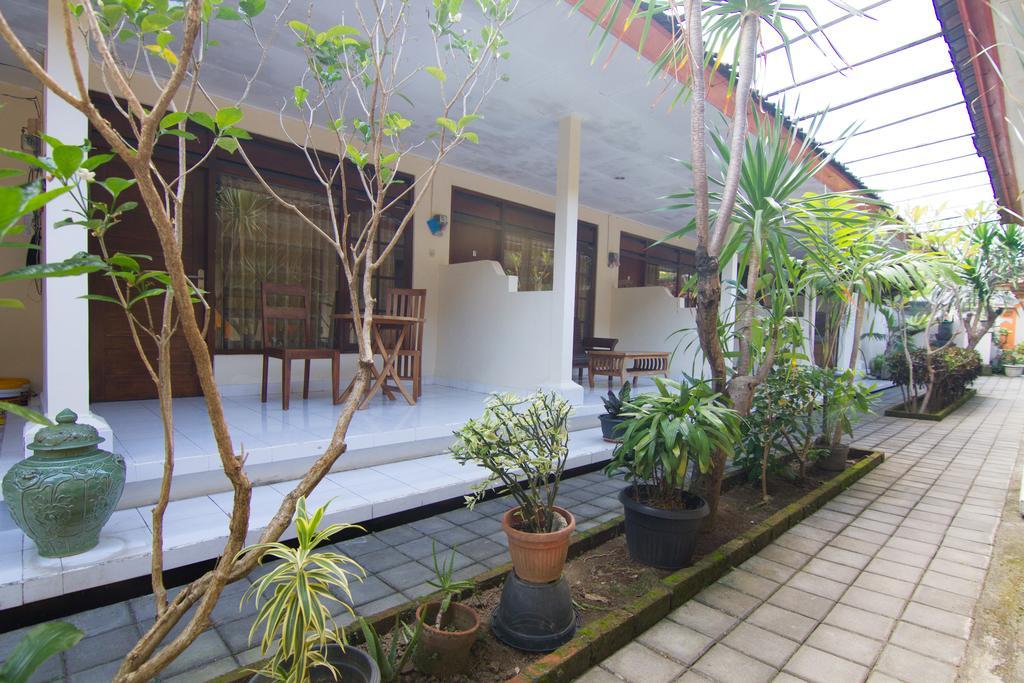 Pondok Nuri Homestay Sanur Exterior foto